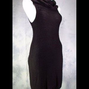Alice + Olivia Womens Rayon/Wool Sleeveless Cowl